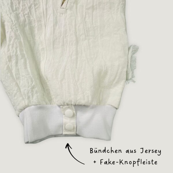 Detailfoto Fake-Knopfleiste an Beinbündchen – Schnittmuster Kinderhose Zoè + Nico